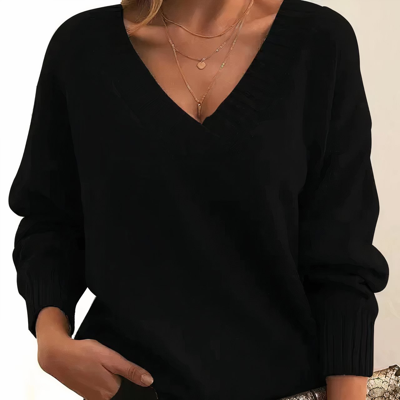 Women's V-Neck Long Sleeve Cashmere Blend Knit Sweater product view